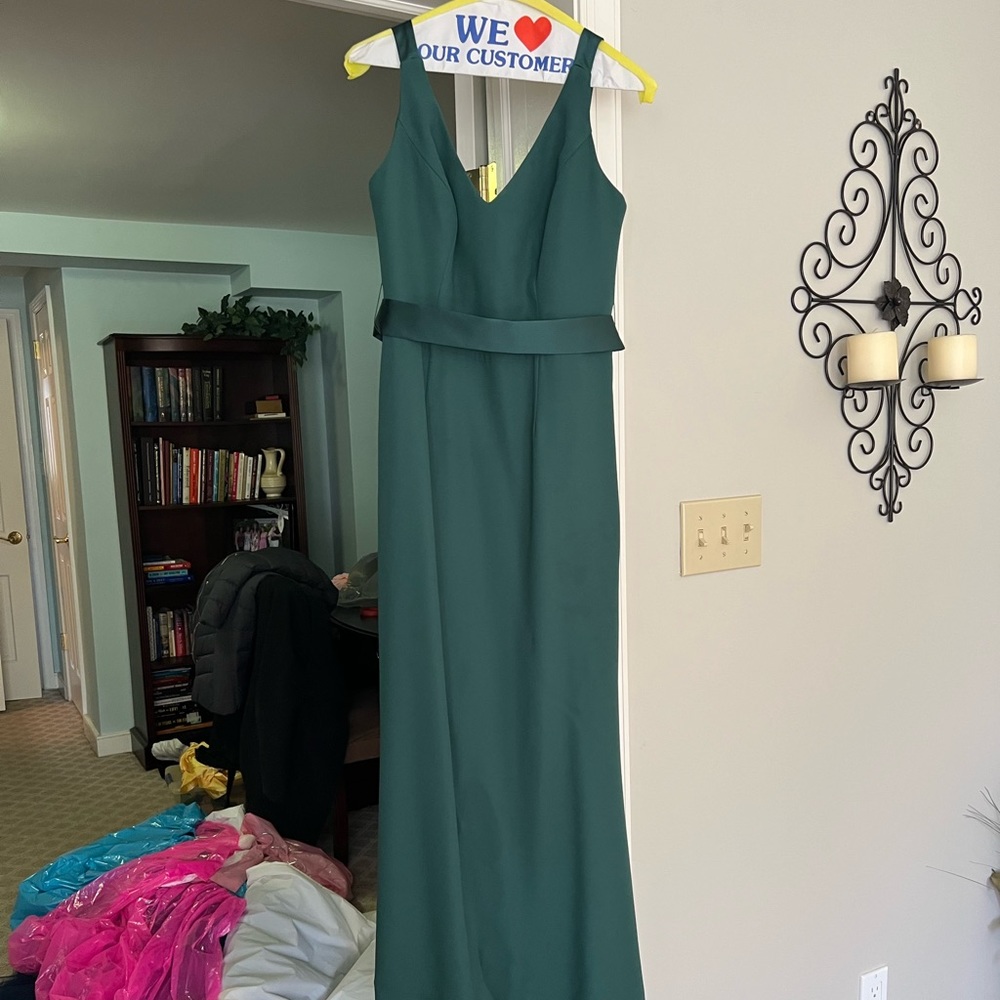 David’s Bridal Emerald Green Bridesmaid Dress